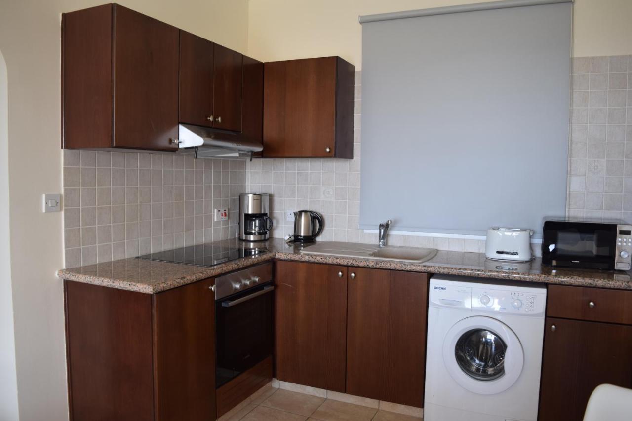 Eden Heights Sea View Apartment 502 - By Imh Travel & Tours Paphos Extérieur photo