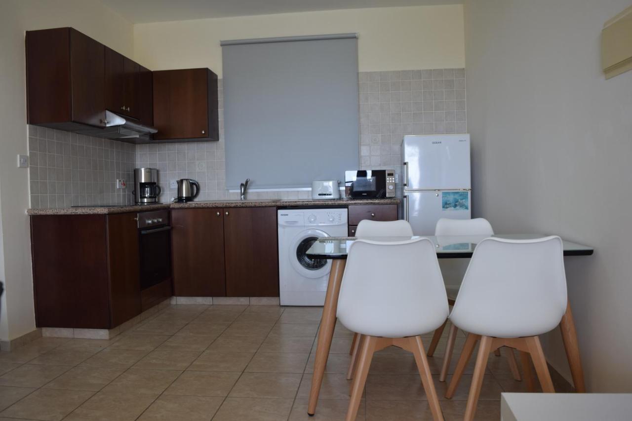Eden Heights Sea View Apartment 502 - By Imh Travel & Tours Paphos Extérieur photo